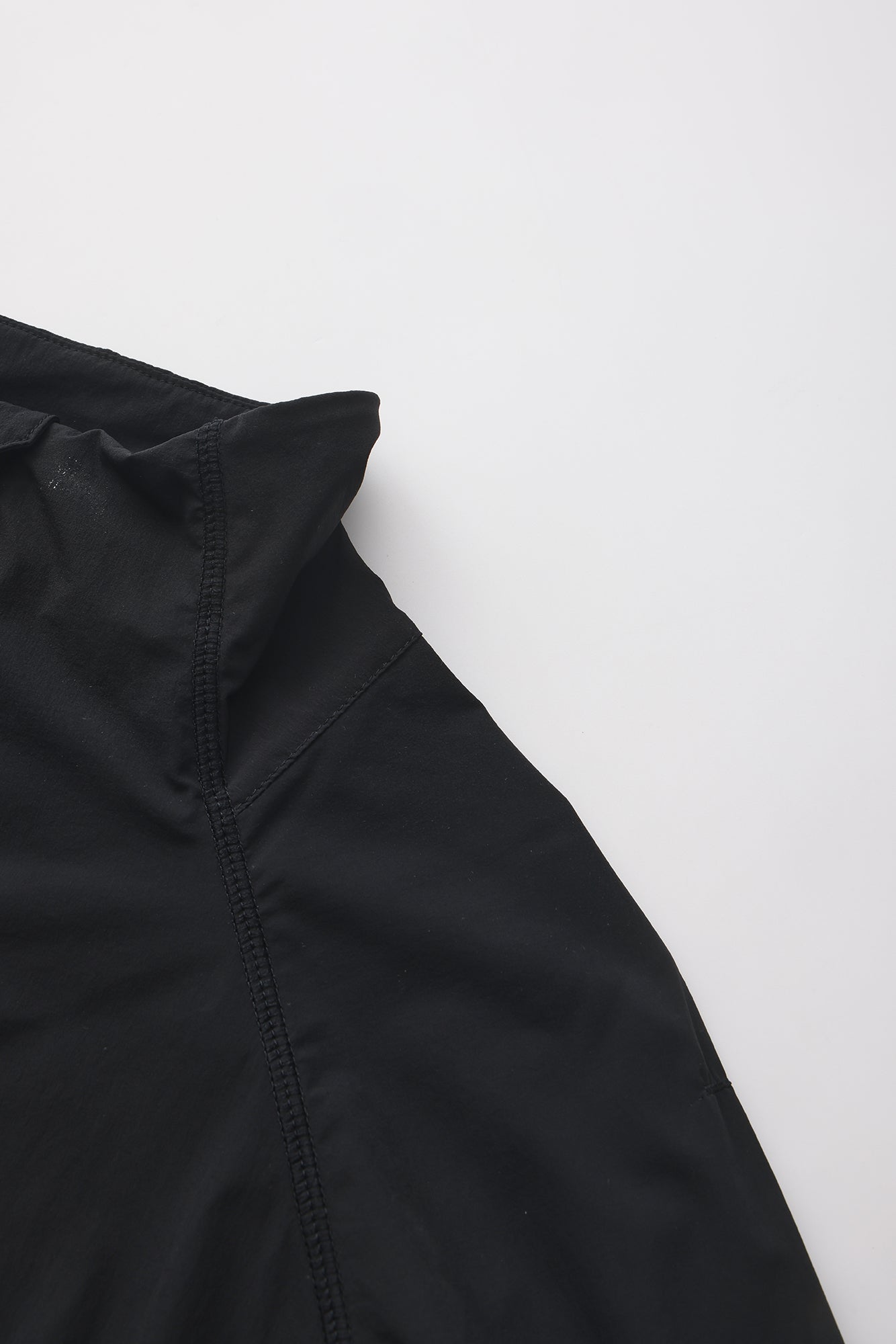 Breeze Jacket - BLACK