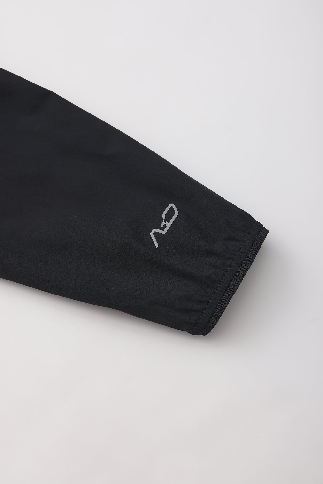 Breeze Jacket - BLACK