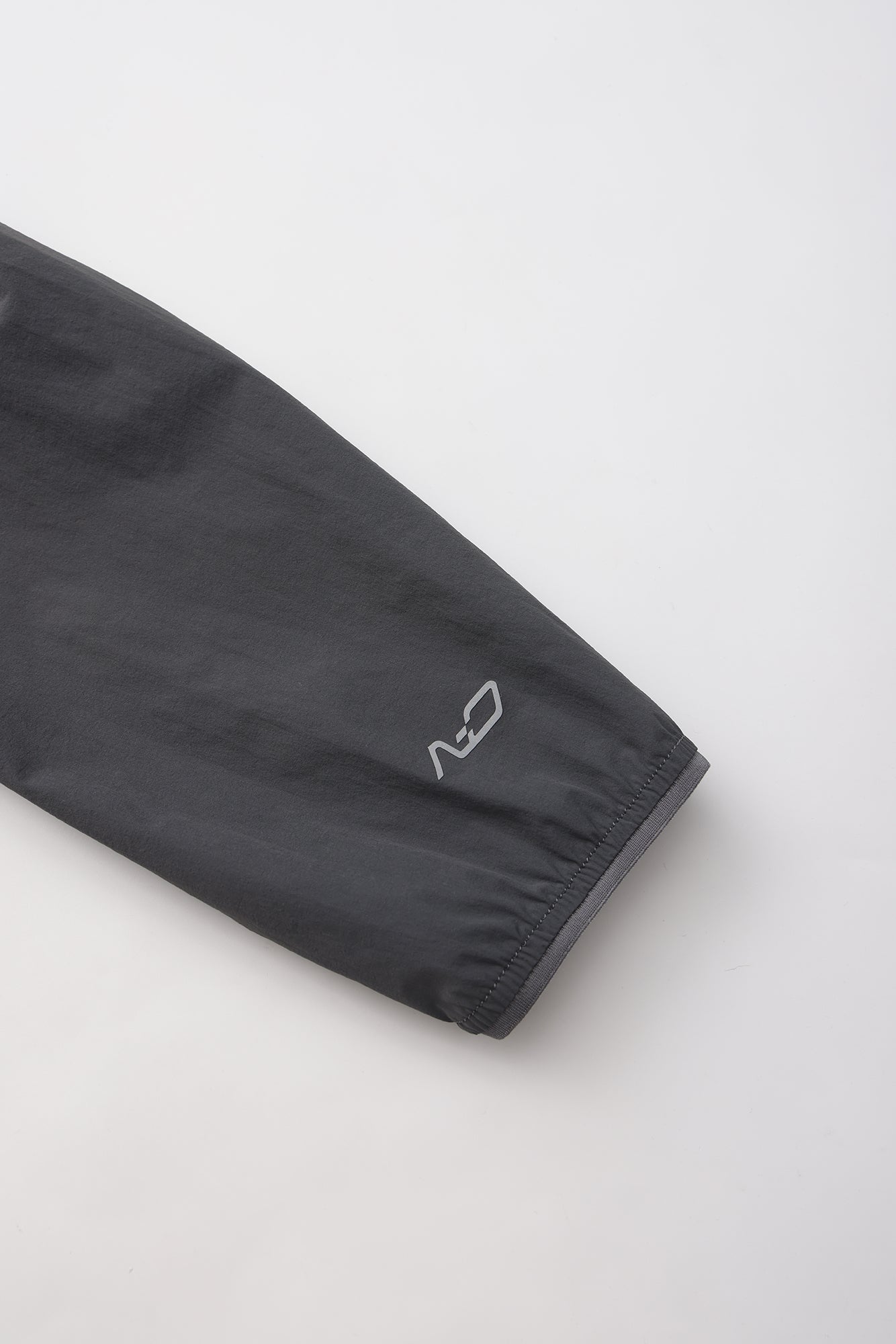 Breeze Jacket - OLIVE