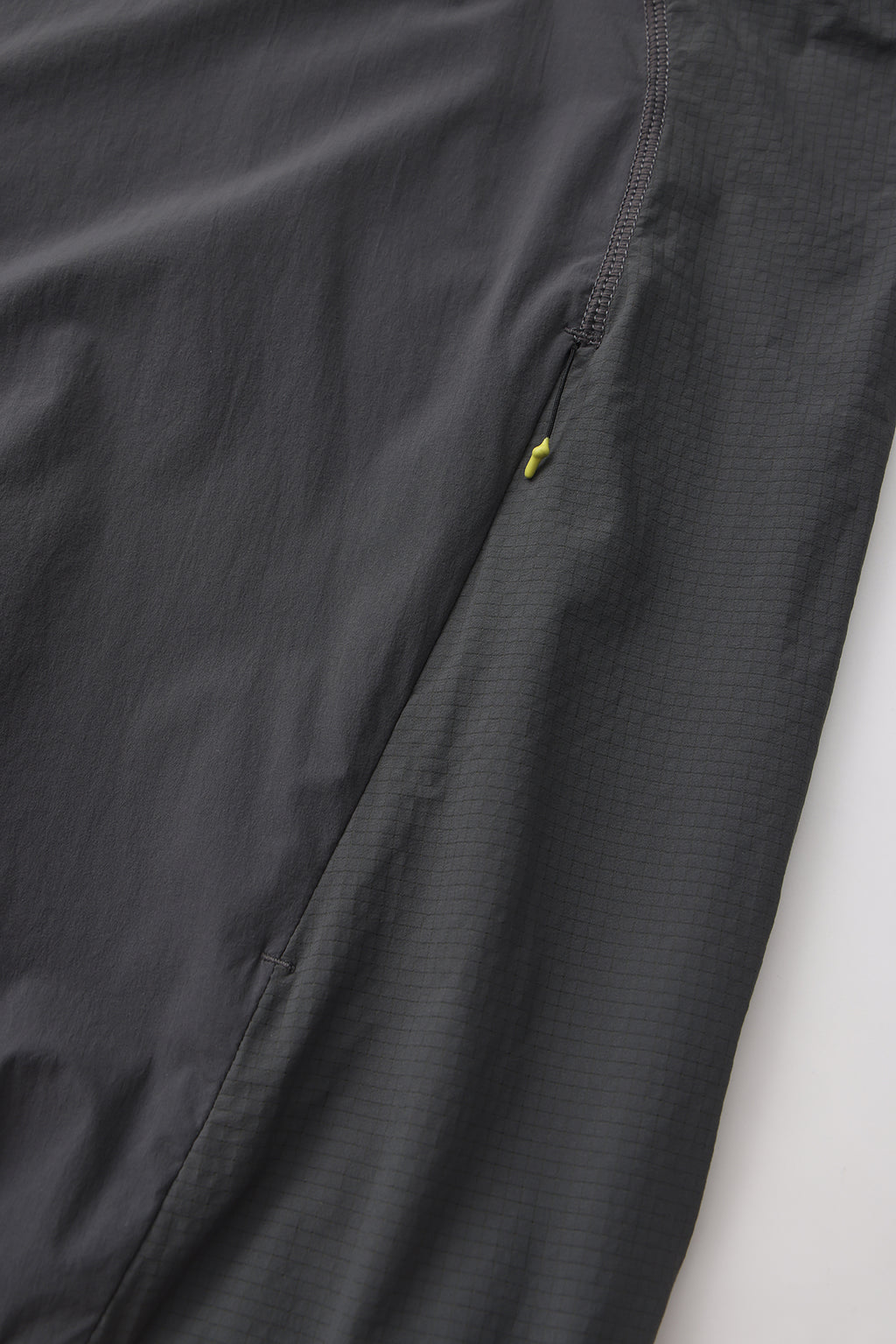 Breeze Jacket - OLIVE