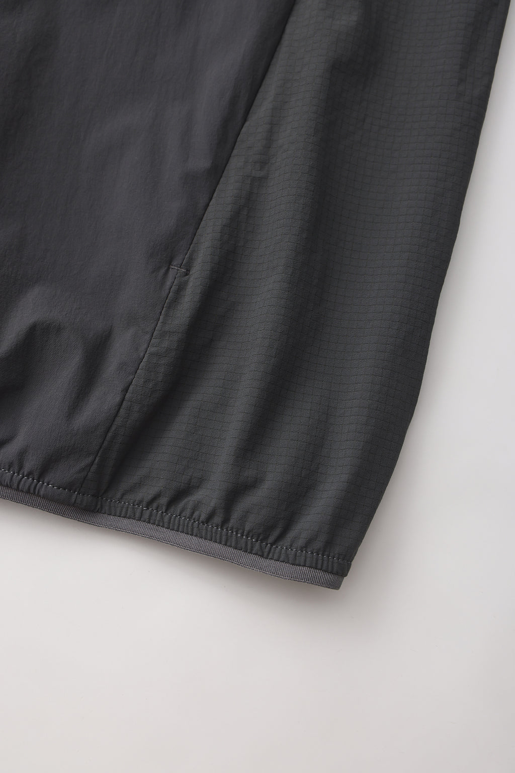 Breeze Jacket - OLIVE