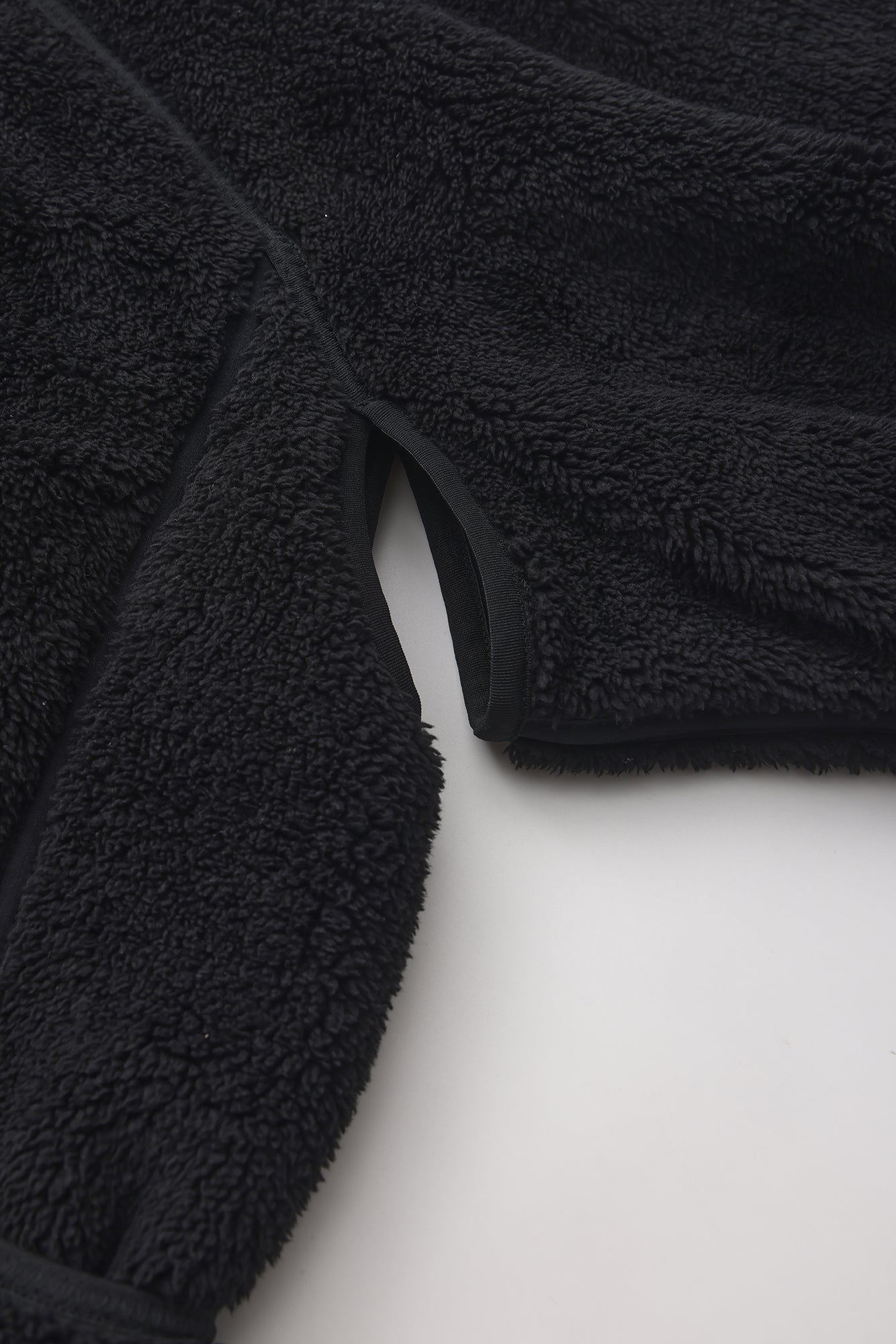 Polar Fleece Pullover / BLACK