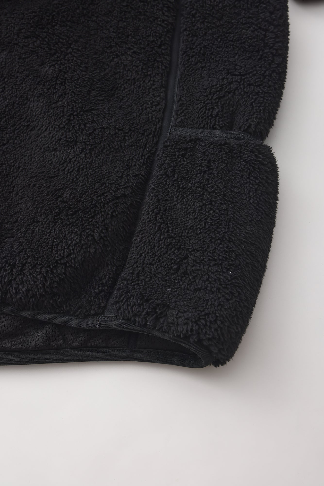 Polar Fleece Pullover / BLACK