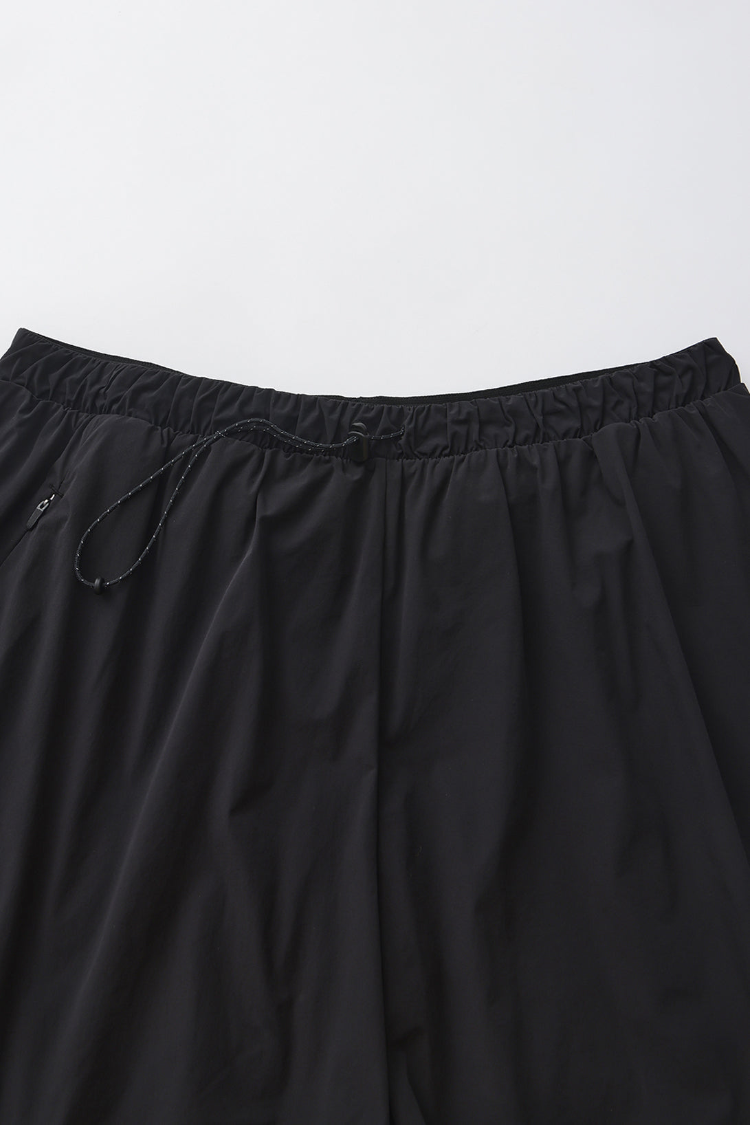 Dash Shorts / M / BLACK