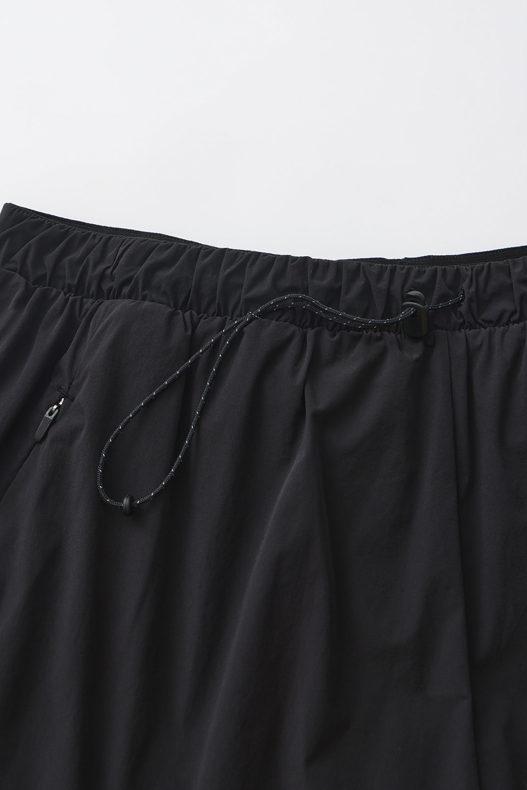 Dash Shorts / M / BLACK
