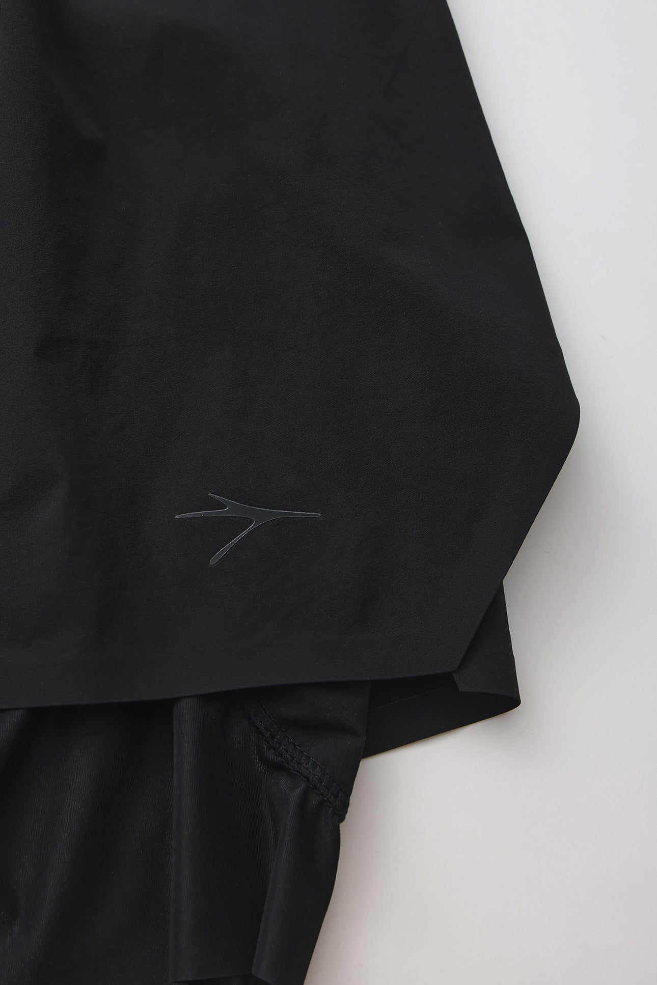 Dash Shorts / M / BLACK
