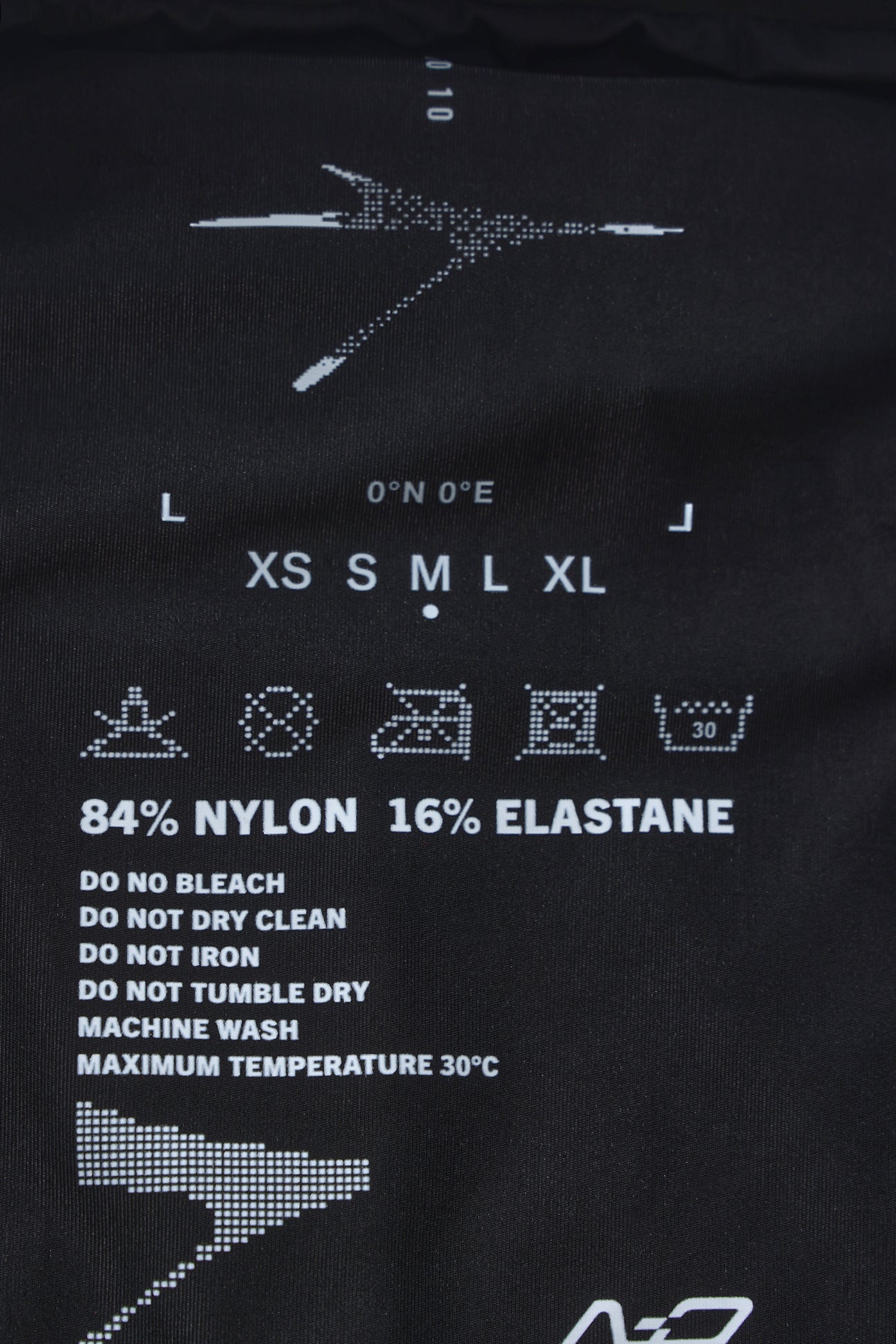 Dash Shorts / M / BLACK