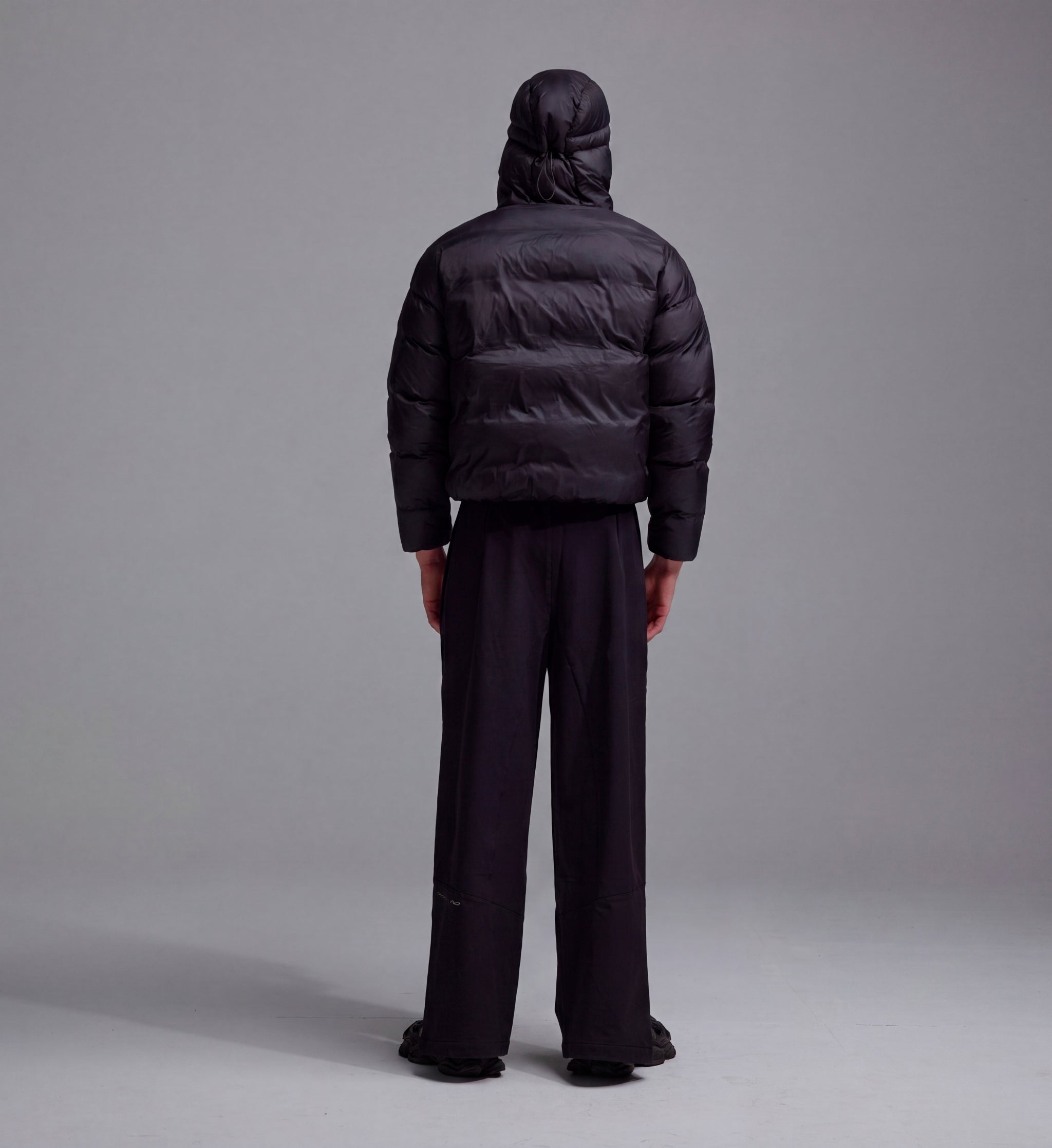 PEDLA X N-0 / Down Pullover / Black