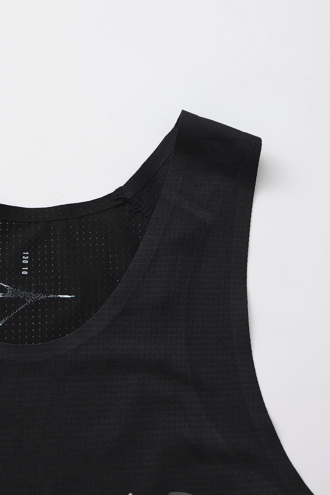 Sprint Cropped-Vest / BLACK